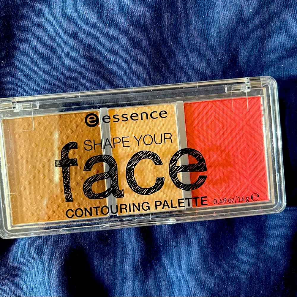 Essence Face Conturing Palette
